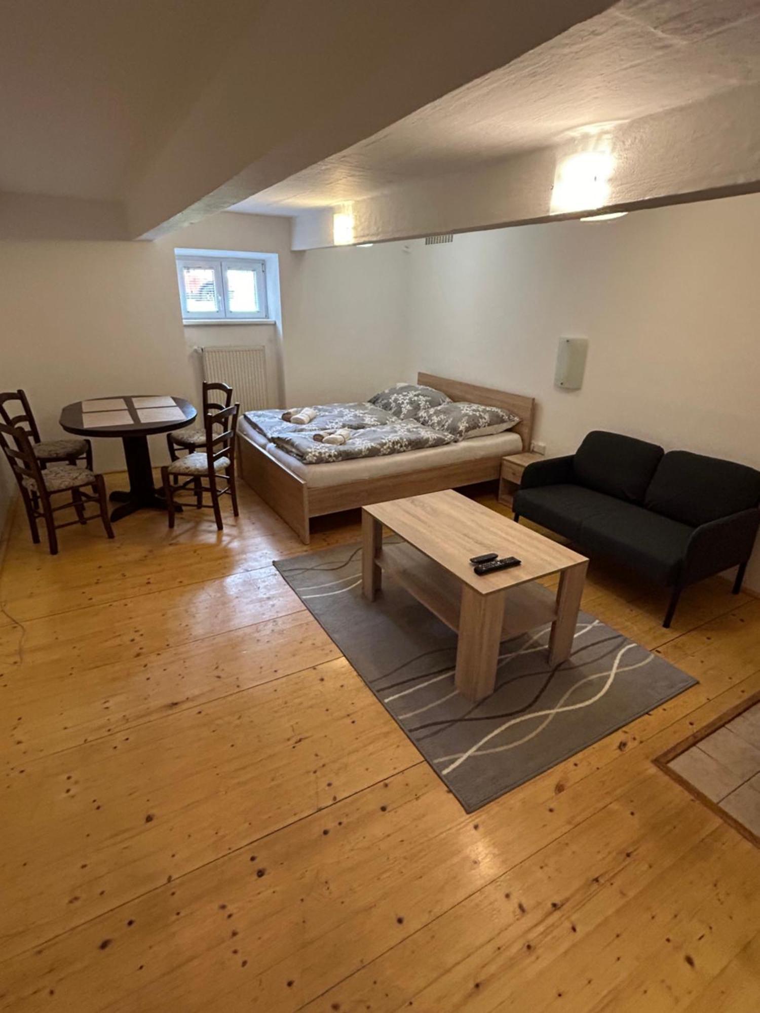 Apartmany U Kubiku Hradec Králové Cameră foto